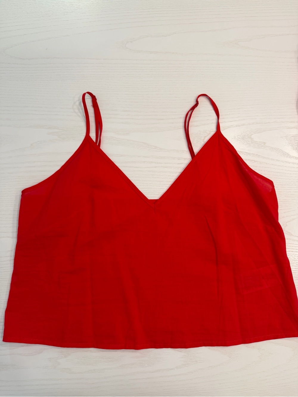 FARM Rio Red Eyelet Button-Front Puff Sleeve Blouse with Matching Red Camisole - Picture 9 of 9